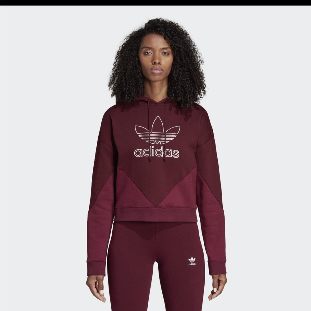 ADIDAS•